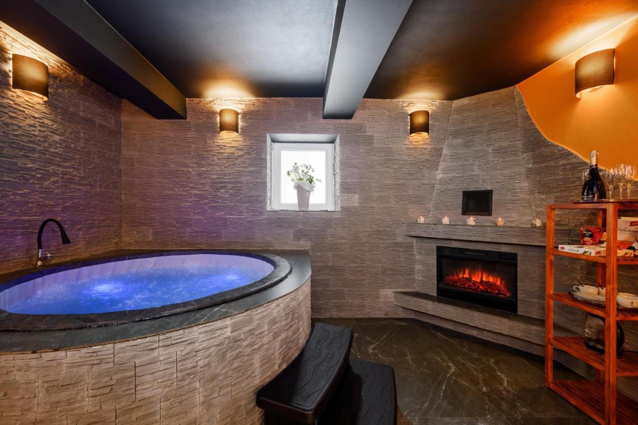 Wellness Penzion Triola Kořenov Extérieur photo